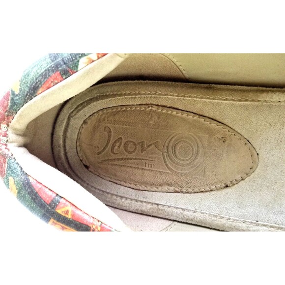 ICON Women's Multicolor Printed Leather Flats Sz 8 Art To Wear Casual Bow - Picture 3 of 14